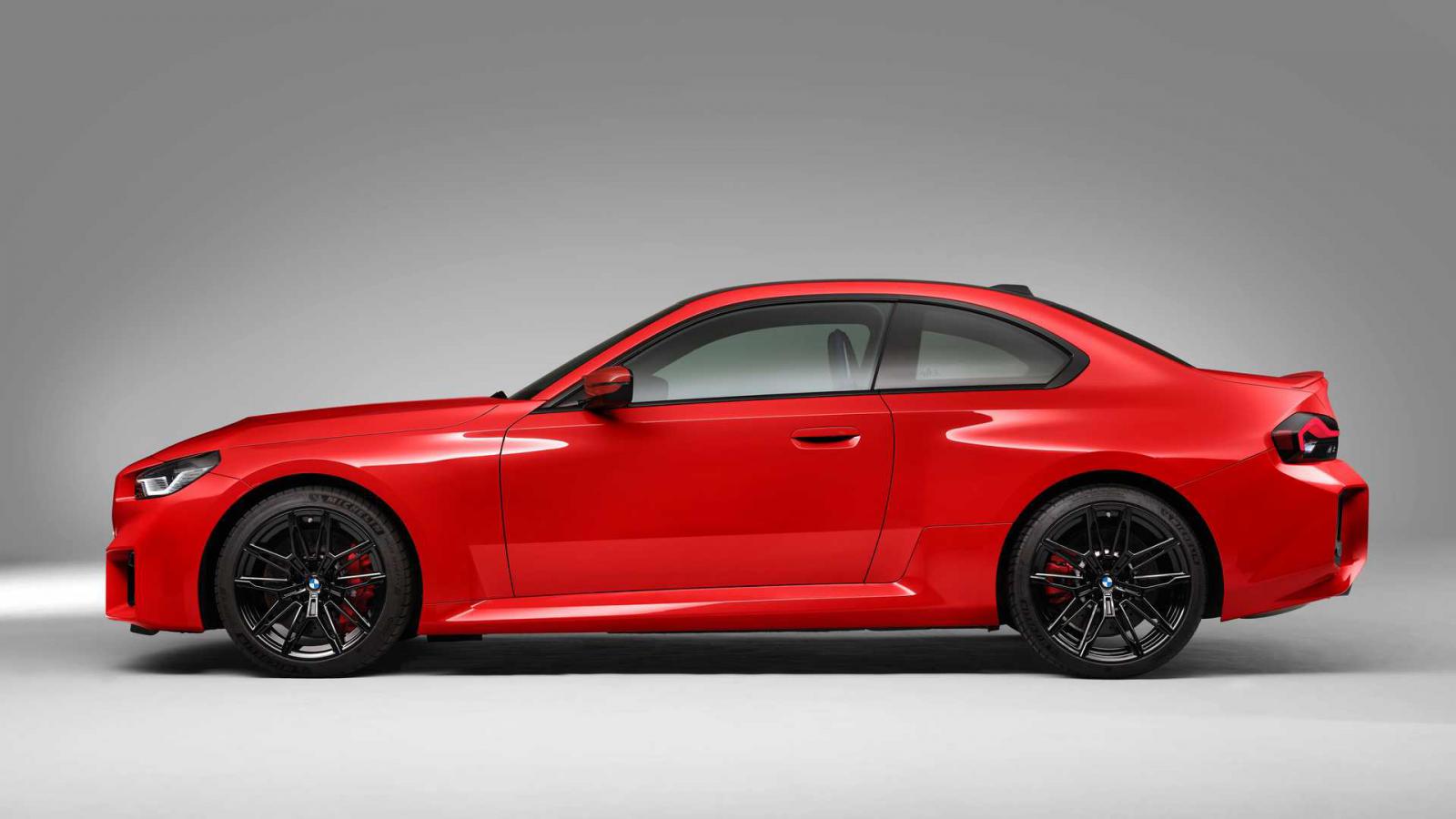 Με 460 ίππους έφτασε η νέα BMW M2